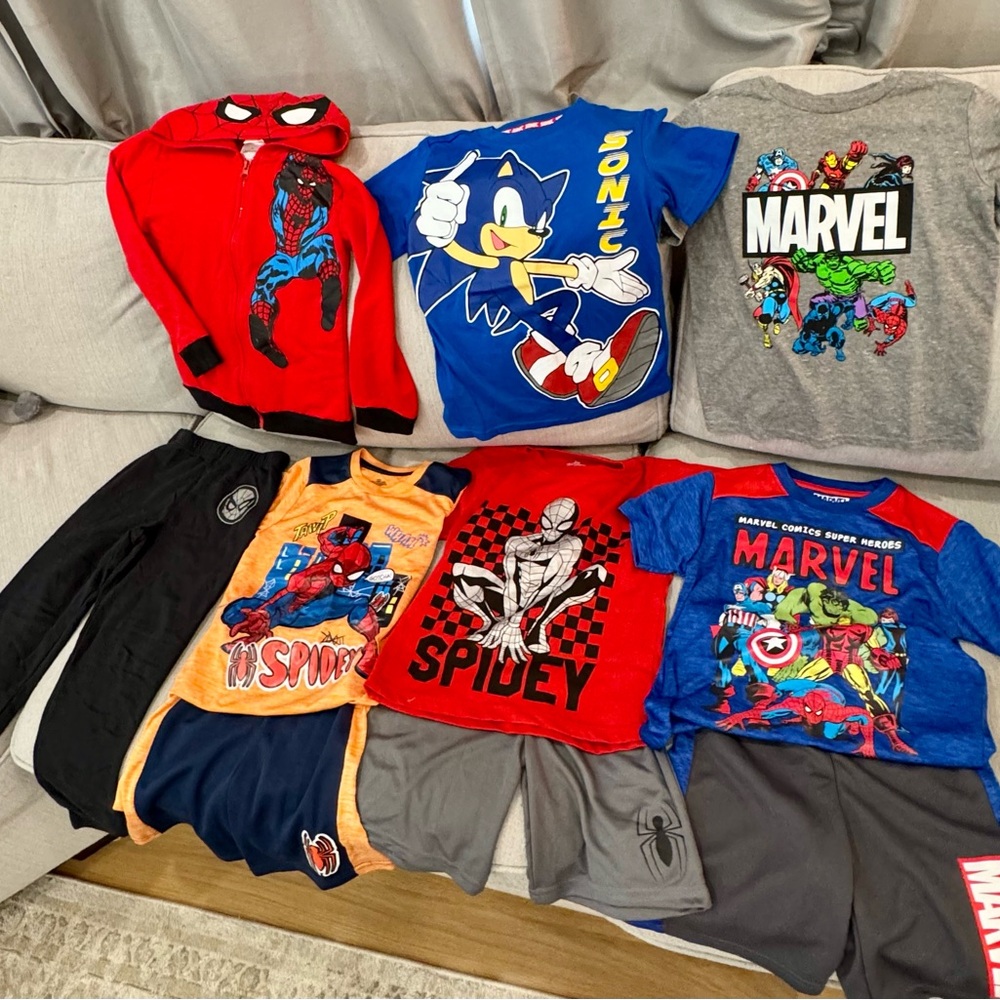 Superhero and Cartoon Clothing Set Kids size 6